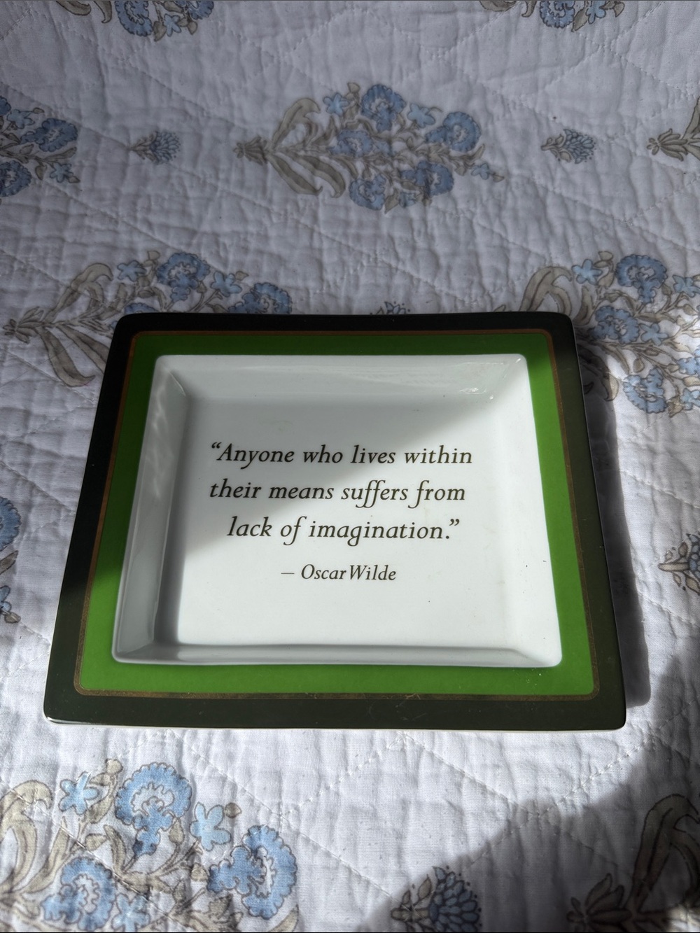 Ceramic Quote Tray in Green and Black — Oscar Wilde Saying